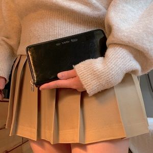 Tiffany & Co. 1837 black patent leather zip wallet